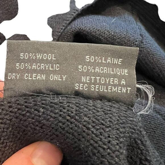 Lapis wool blend black knit skirt. Size medium - Picture 4 of 8